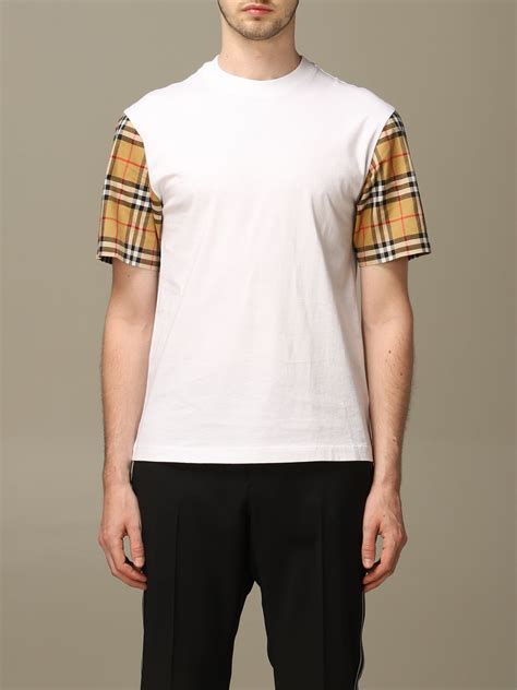 t shirt burberry uomo patch check|Burberry Check.